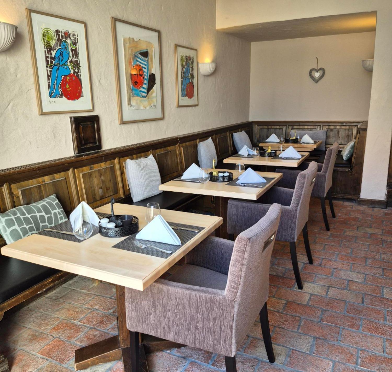 Hotel Kloesterle Noerdlingen - In Kuerze Elaya Hotel Kloesterle Нёрдлинген Экстерьер фото