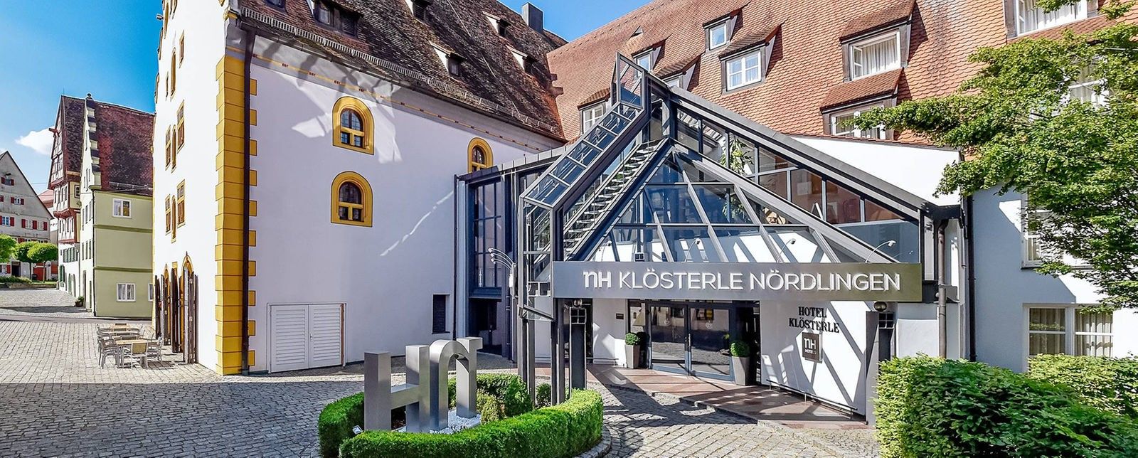 Hotel Kloesterle Noerdlingen - In Kuerze Elaya Hotel Kloesterle Нёрдлинген Экстерьер фото
